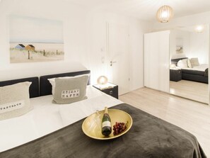 Casa | 3 quartos, individualmente mobiliados, ferros/tábuas de passar roupa