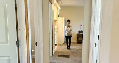 5-bedroom house in Hays with AC, WiFi