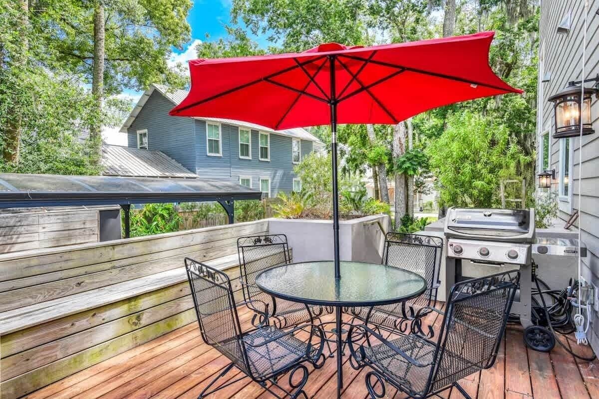Photo 10 of Big 4 bedroom house walkable to downtown