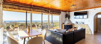 Seaview & Nature Retreat - Filiatras Cozy Hideaway