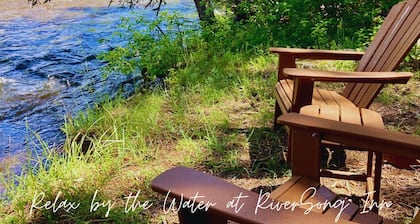 Chiming Bells Suite at RiverSong Inn in Estes Park - Riverside in Rocky Mountain National Park