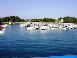 Apartment, 2 Bedrooms, Patio, Garden View | Boating