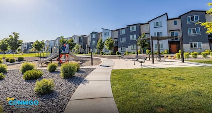 Newly Built Retreat | Comfort & Ski Access