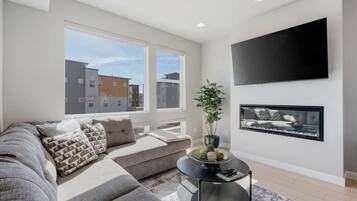 Smart TV, fireplace, video games