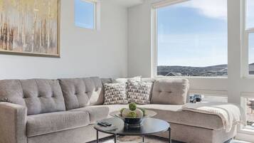 Älytelevisio, takka, videopelejä