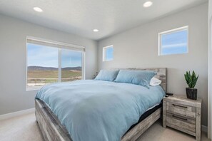 4 chambres, bureau, fer et planche à repasser, Wi-Fi