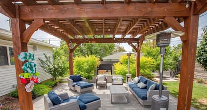 Near Ski Resorts • Hot Tub • Fantastic Patio