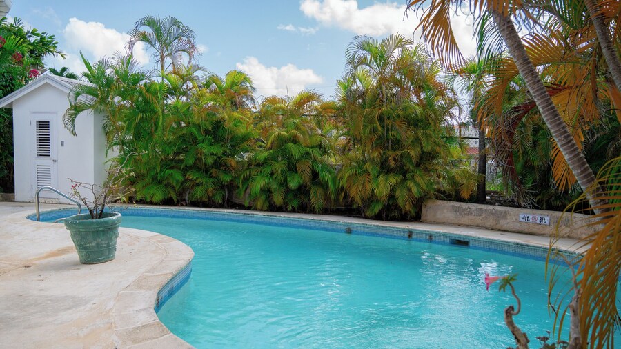 Marzalea 3 bd Villa by Zenbreak