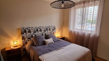 2 chambres, fer et planche Ă repasser, Wi-Fi, draps fournis