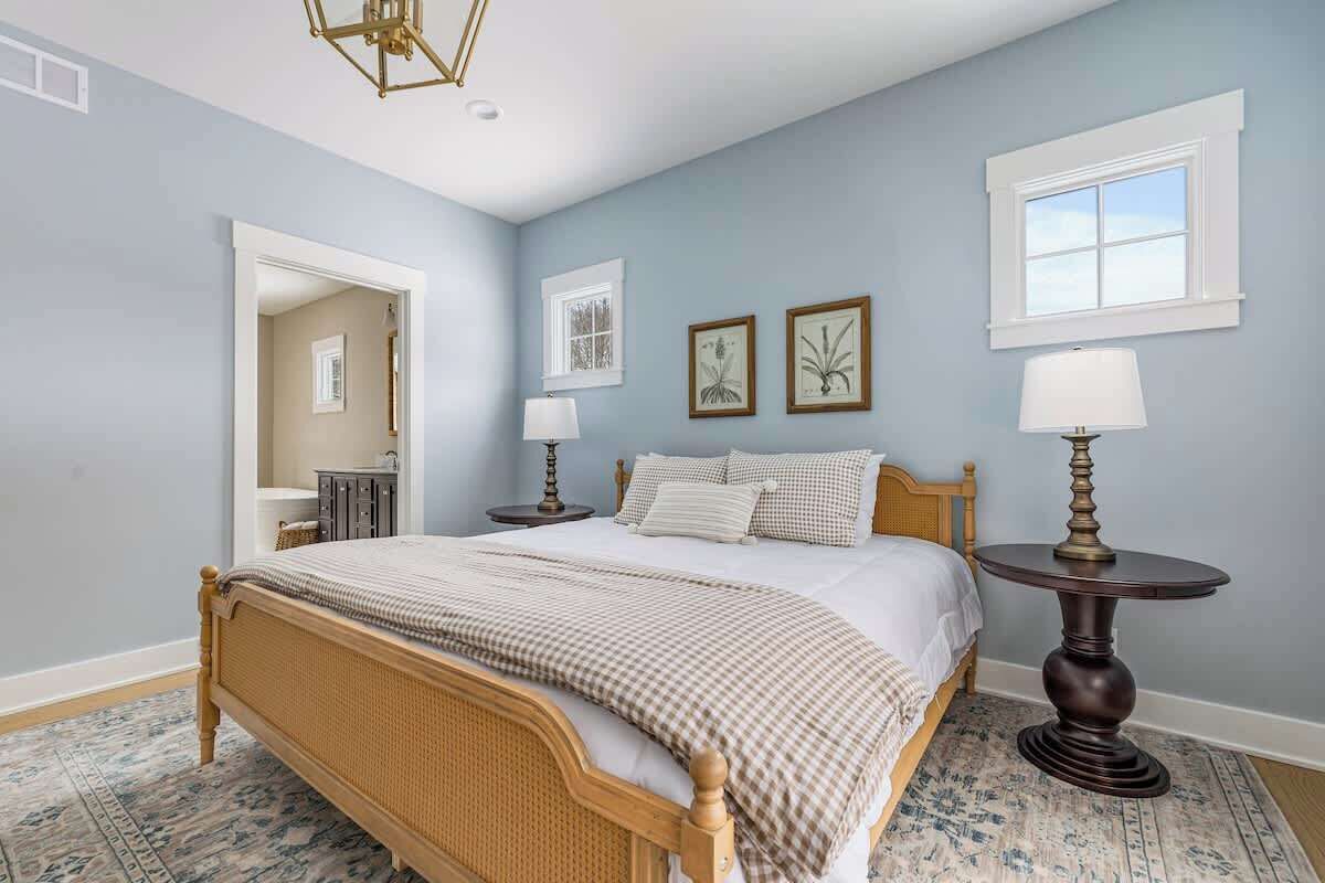 4 chambres, fer et planche à repasser, Wi-Fi, literie fournie