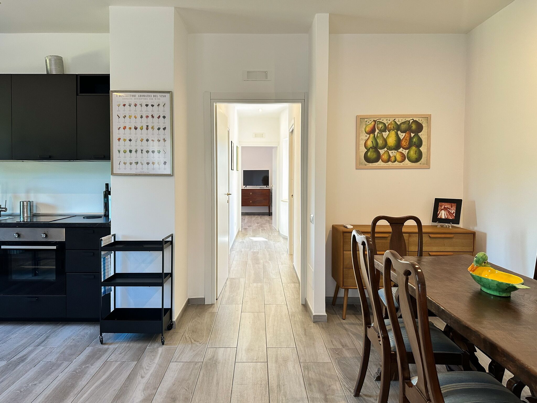 Leilighet, bakgårdsutsikt | Spisestue