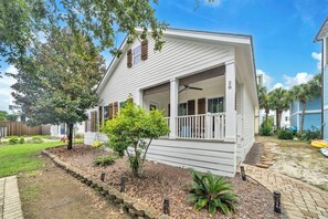 Exterior - ☀️30A-4 Bikes-1 Mile to Beach-Great Outdoor Space-Kittie's Koop☀️ (Santa Rosa Beach)
