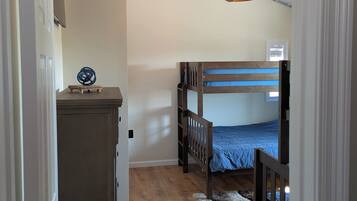 4 habitaciones, wifi y ropa de cama