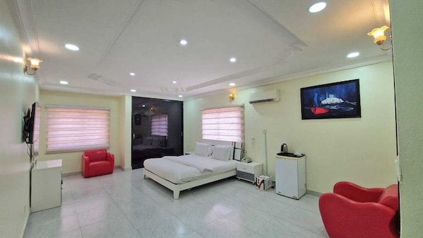 Chambre simple luxueuse | Accès au Wi-Fi (inclus)