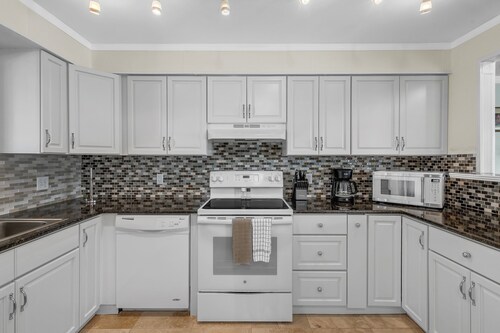 NEW! Cozy and Relaxing Fishing Retreat