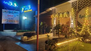 Ảnh chưa phân loại, 3 trong số 22 ảnh, nút