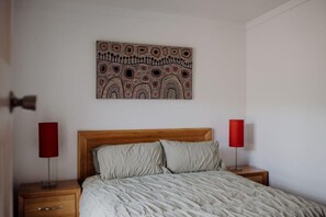 2 bedrooms, free WiFi, bed sheets - Devon Downs - Off Grid, 2BDRM Cabin, Farm escape (Lostock)