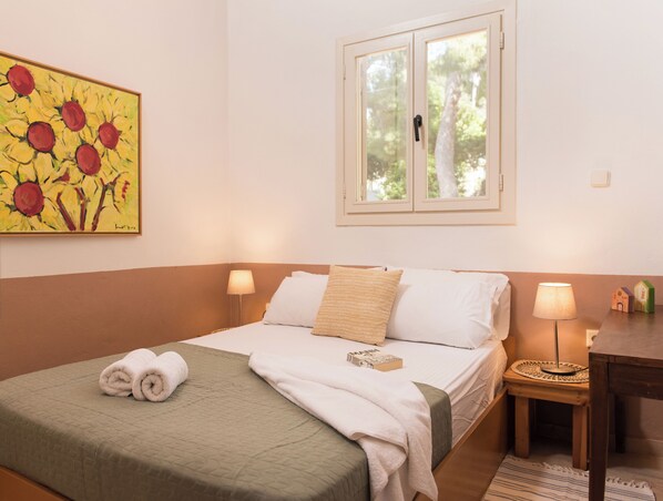 2 bedrooms, free WiFi, bed sheets