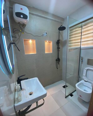 Economy Apartment, Balcony, City View | Bathroom | Free toiletries, hair dryer, towels, soap - HSH LUXURY APARTMENTS (Enugu)