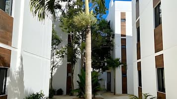 Departamento, 2 habitaciones, para fumadores, alberca privada | Áreas de la propiedad