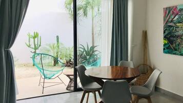 Departamento, 1 habitación, con acceso para personas discapacitadas, para fumadores | Comedor