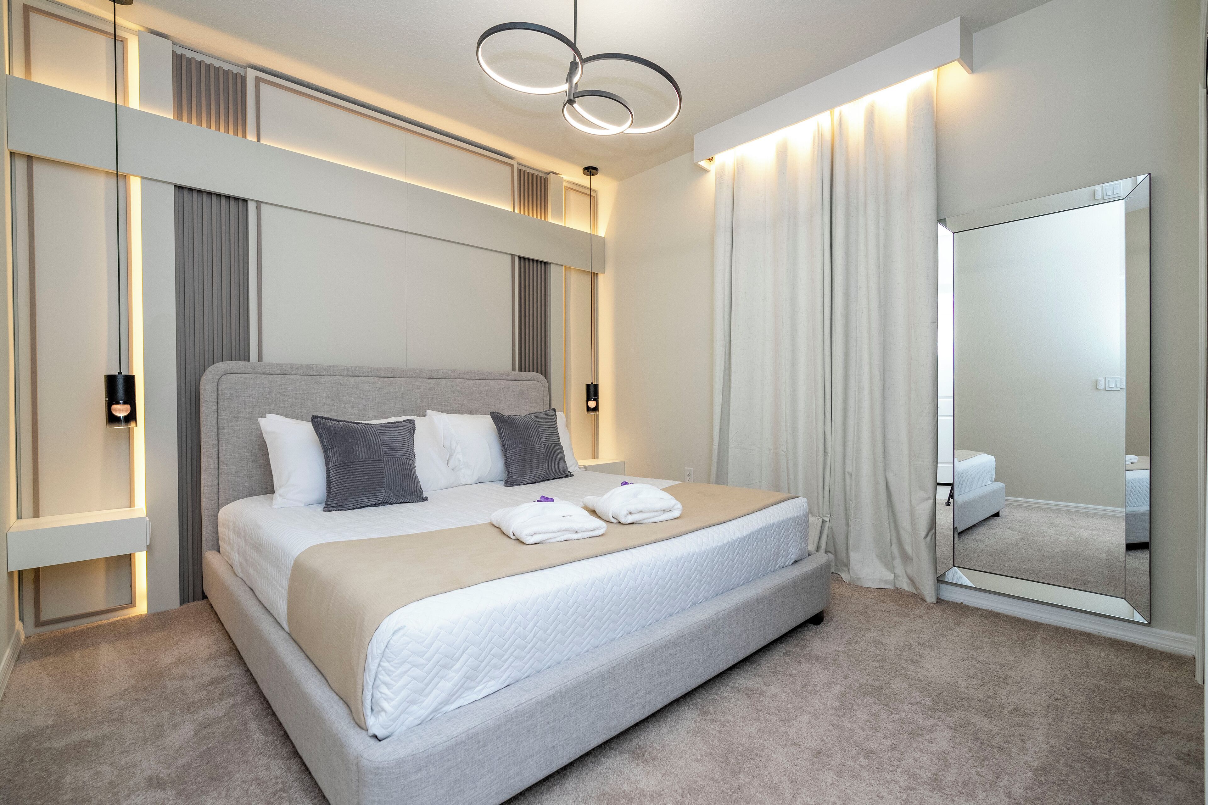 5 bedrooms, in-room safe, iron/ironing board, free WiFi