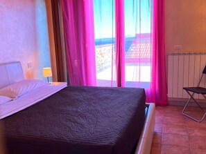 2 bedrooms, iron/ironing board - Villa La Terrazza  (Porto Santo Stefano)
