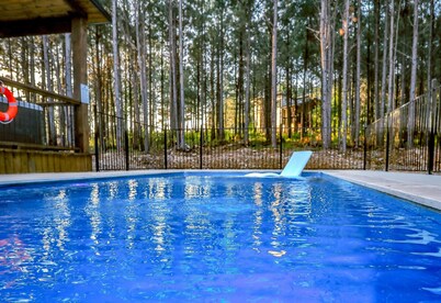 Pool & Hot Tub • Pickleball | Sleeps 20+