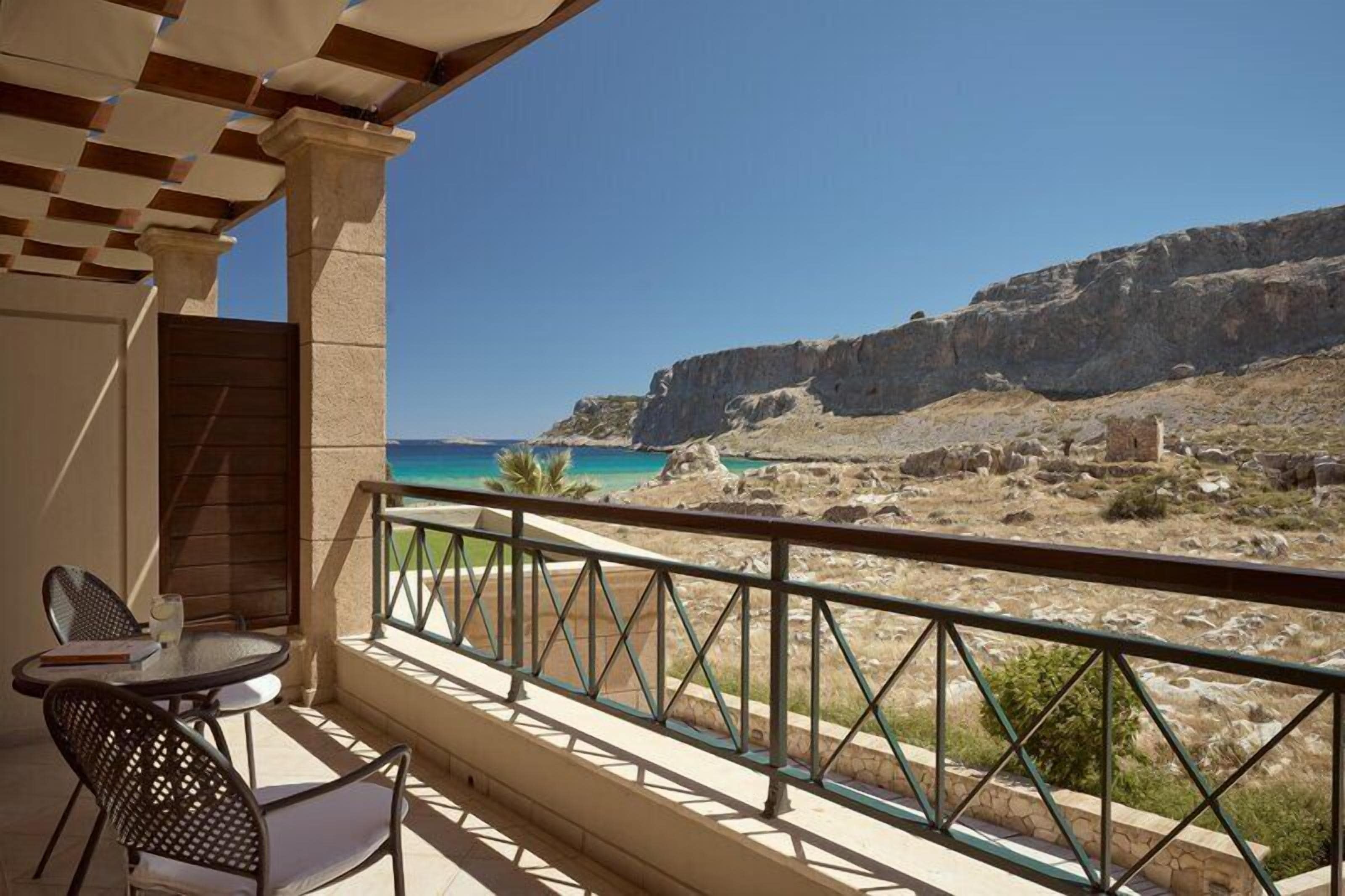 Duplex, Partial Sea View | Outdoor dining