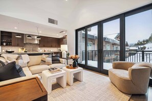 Smart-tv och eldstad