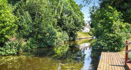 2 bedroom accommodation in March, near Wisbech