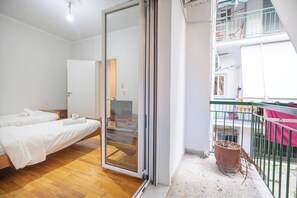 1 bedroom, iron/ironing board, WiFi, bed sheets