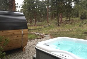 Bain à remous extérieur