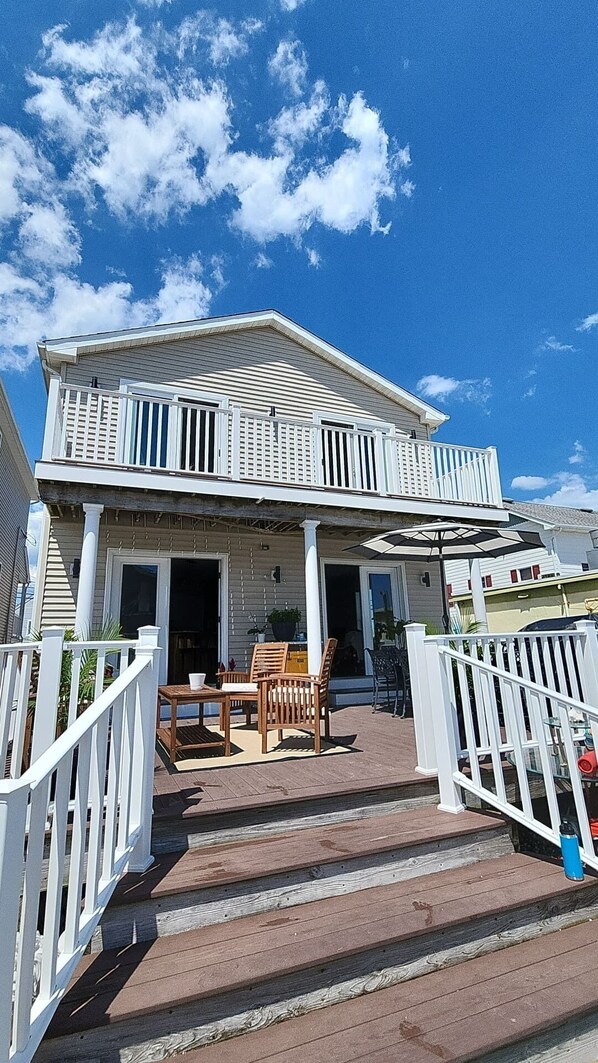 Exterior - Casa de Ortley
4-bedroom house in Ortley Beach. (Seaside Heights)