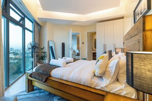 2 slaapkamers, een strijkplank/strijkijzer, wifi, beddengoed