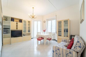 Living area - The Citrus House (Sanremo)