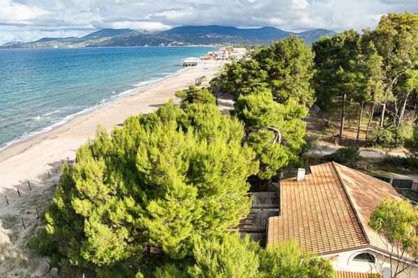 Strand