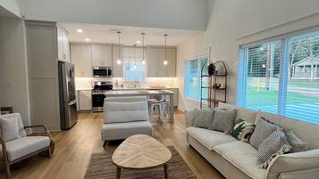 Älytelevisio, kirjoja