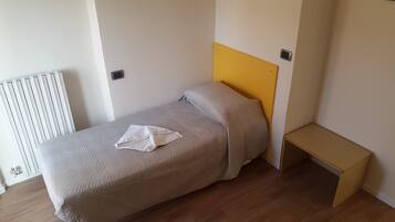 Classic Single Room | In-room safe, free WiFi, bed sheets