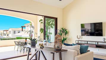 Trung tâm hành chính, văn phòng