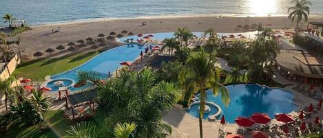 Piscine extérieure, piscine chauffée