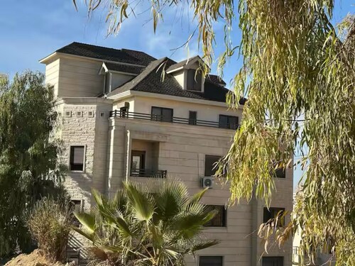 360 Spacious Luxury Home in Dabouq