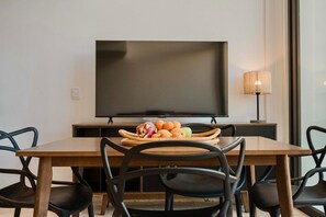 Deluxe Apartment | Living area