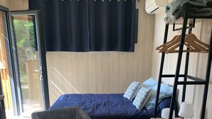 Uklassifisert bilde, 5 av 7, knapp