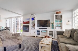 Smart TV, fireplace, printers