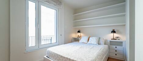 3 多间卧室、办公桌、熨斗/熨衣板、免费 WiFi