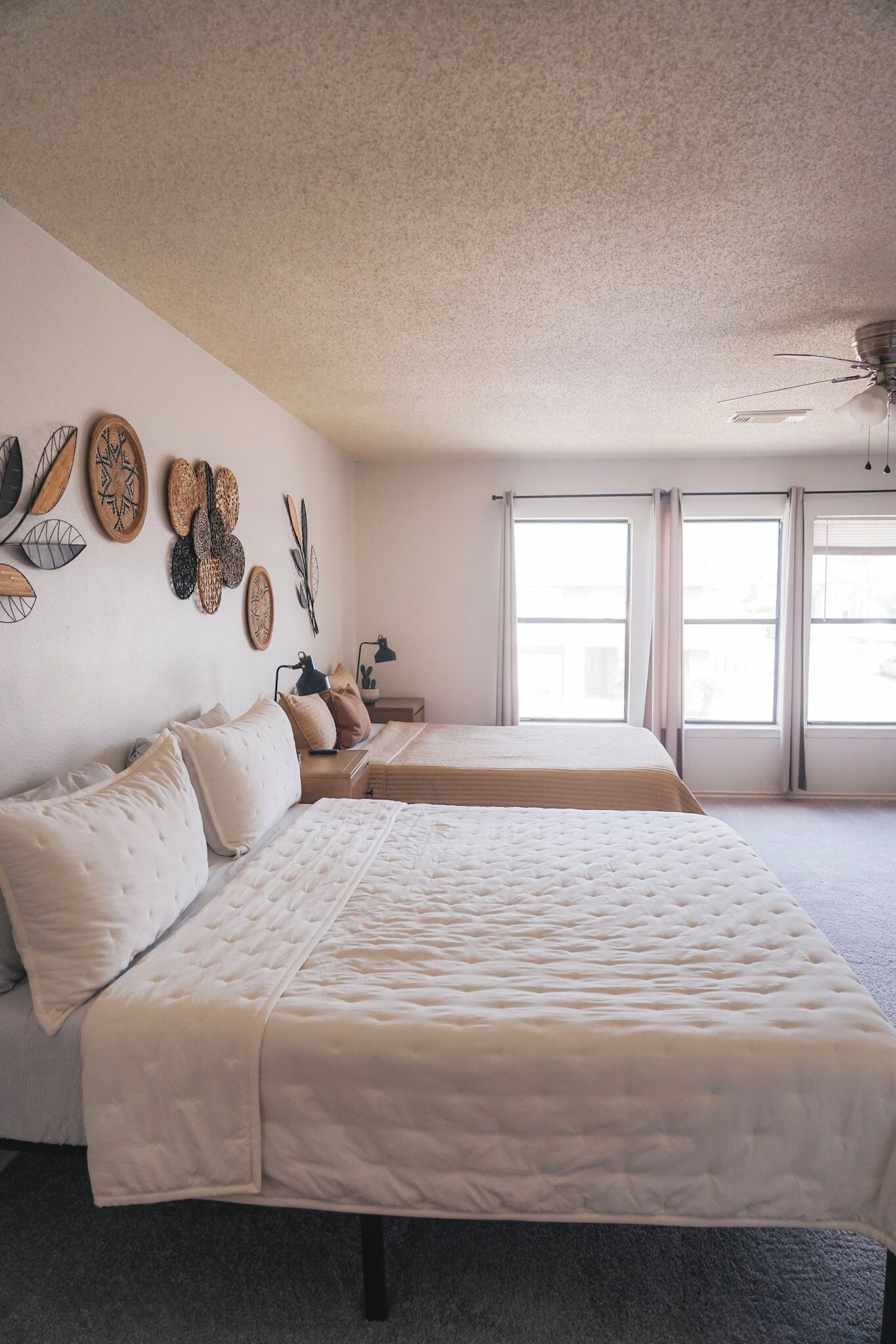 4 soverom, skrivebord, strykejern/-brett og wi-fi (inkludert)