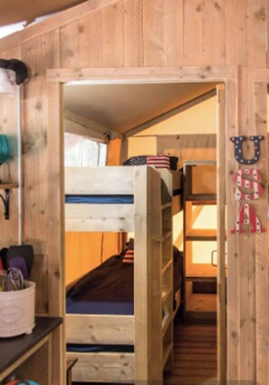 Extra beds - The Woods of Eden Glampground (Bar Harbor)
