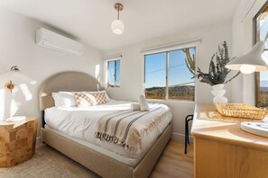 Skrivebord, strygejern/strygebræt, weekendseng, gratis Wi-Fi