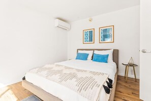 Desk, iron/ironing board, travel cot, free WiFi